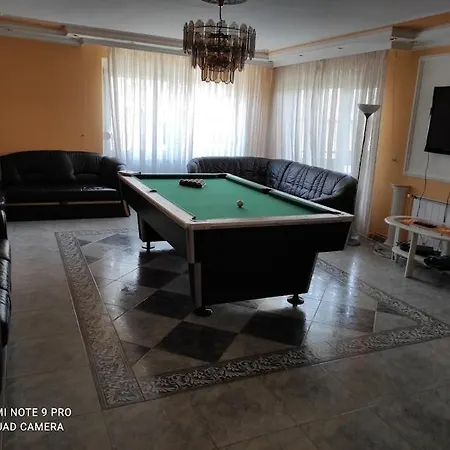 Borostyan Nyaralohaz Tatil Evi Balatonboglár