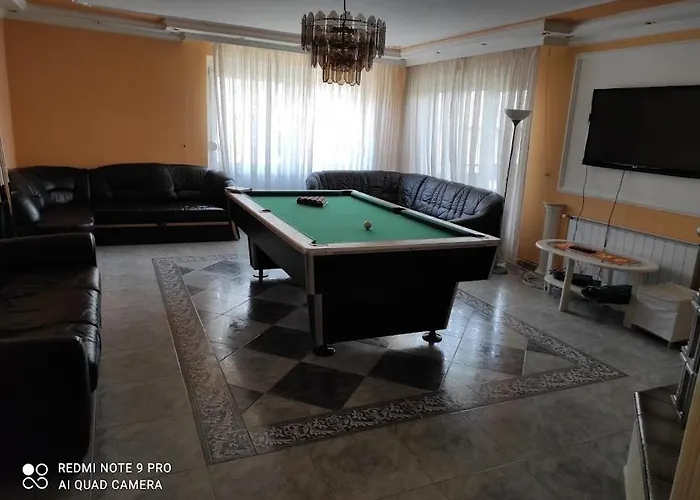 Borostyan Nyaralohaz בית נופש Balatonboglár