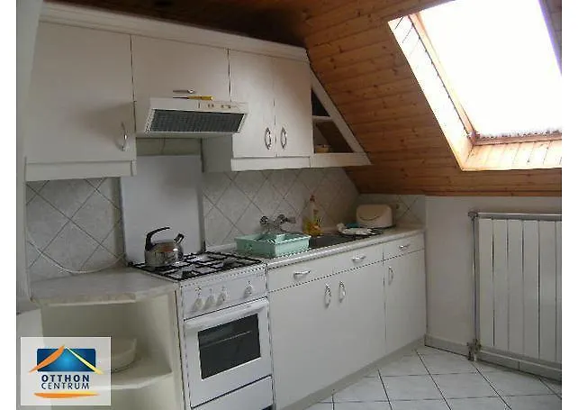 בית נופש Borostyan Nyaralohaz Balatonboglár