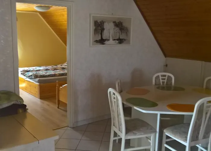 Holiday home Borostyan Nyaralohaz *